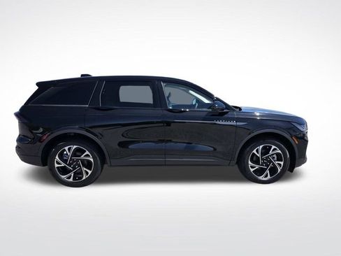 New 2026 Lincoln Nautilus Premier w/ Equipment Group 102A image 2