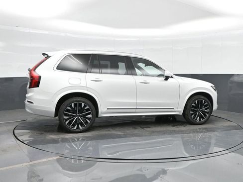 New 2026 Volvo XC90 B6 Plus AWD/4WD image 4