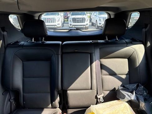 Used 2020 Chevrolet Equinox Premier FWD image 10
