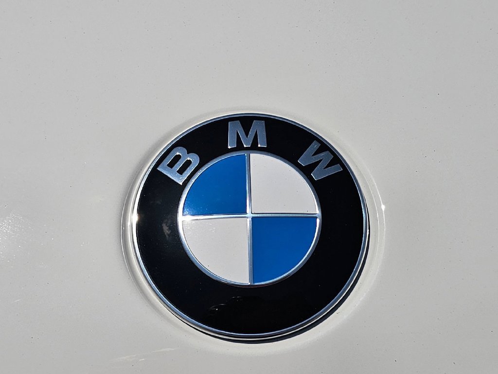 Used 2027 BMW X7 xDrive40i AWD/4WD image 10