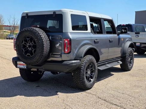 New 2026 Ford Bronco Badlands AWD/4WD image 3