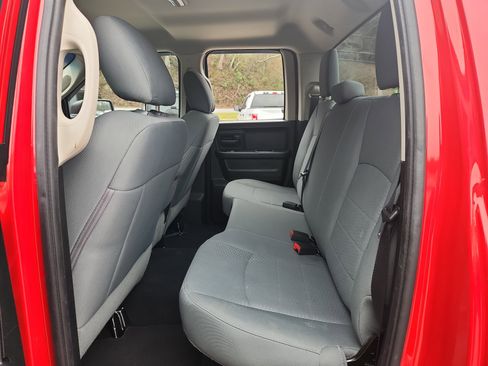 Used 2016 RAM 1500 Express image 27