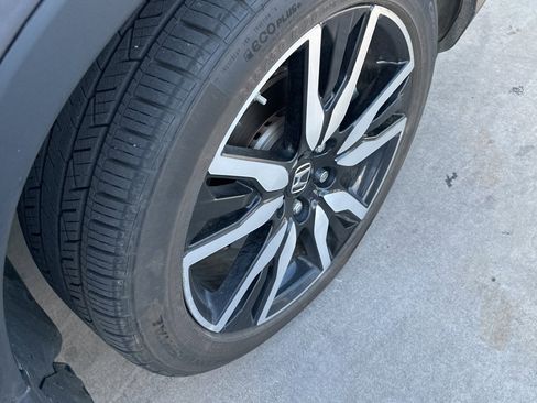 Used 2022 Honda Pilot Elite image 12