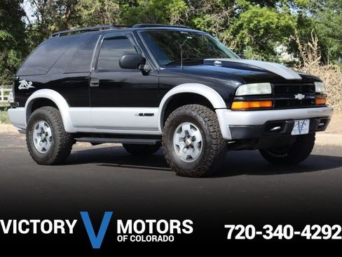 Used 2002 Chevrolet Blazer LS w/ Preferred Equipment Group AWD/4WD image 1