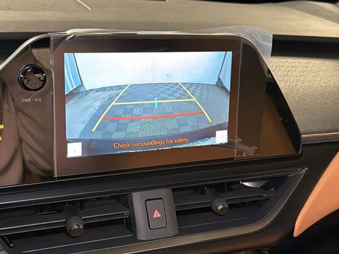 New 2026 Lexus UX 300h AWD image 26