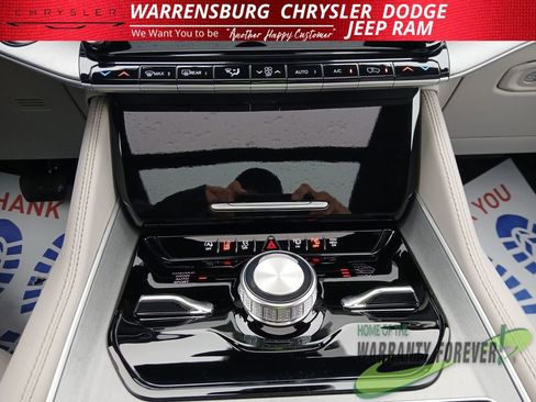 New 2026 Jeep Grand Wagoneer Limited AWD/4WD image 28