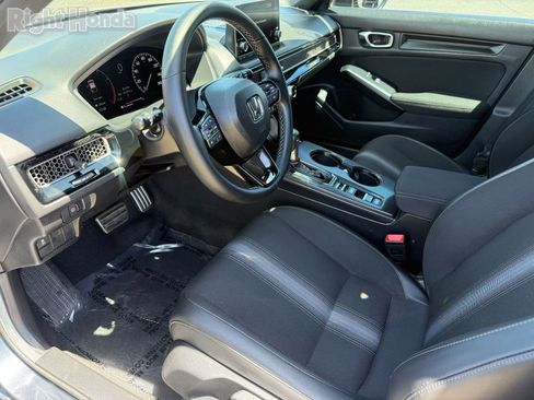 Certified 2025 Honda Civic Sport image 13