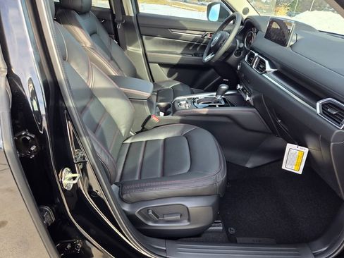 New 2025 MAZDA CX-5 Carbon Edition image 4