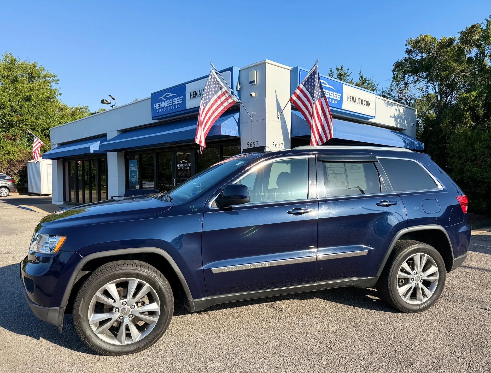 Used 2013 Jeep Grand Cherokee Laredo RWD image 15