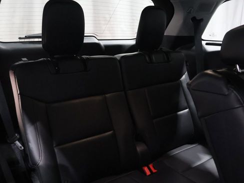 Used 2024 Ford Explorer Limited image 22