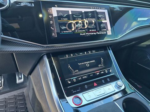 New 2026 Audi RS Q8 performance image 10