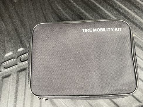 Certified 2023 Honda Accord LX image 19