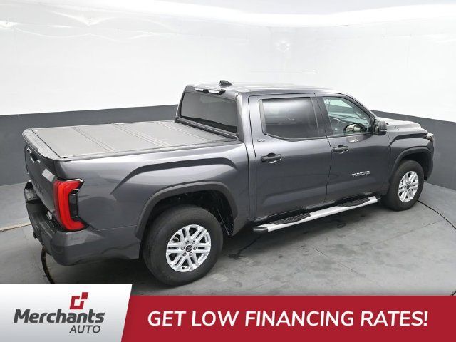 Used 2022 Toyota Tundra SR5 AWD/4WD image 28