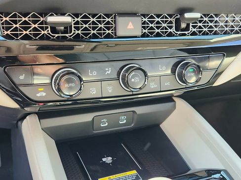 New 2025 Honda Accord EX-L image 24