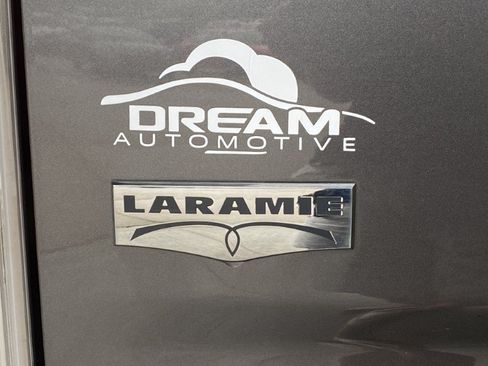 Used 2015 RAM 1500 Laramie w/ Convenience Group AWD/4WD image 23