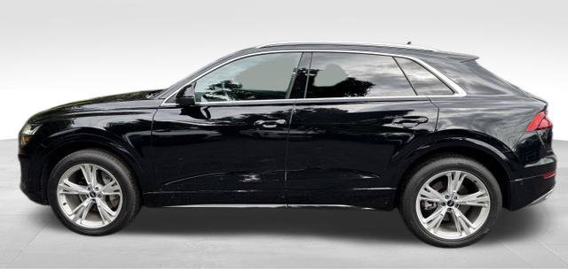 Used 2021 Audi Q8 Premium Plus w/ Premium Plus Package AWD/4WD image 4