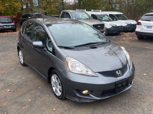 Used 2015 Honda Fit LX image 2