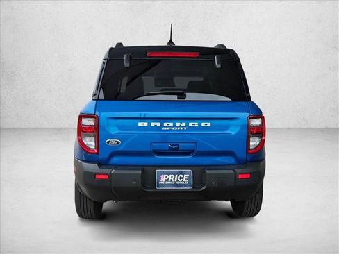 Used 2025 Ford Bronco Sport Outer Banks image 6