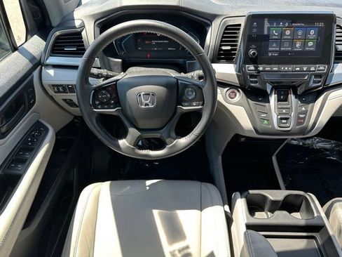 Used 2019 Honda Odyssey EX-L image 16