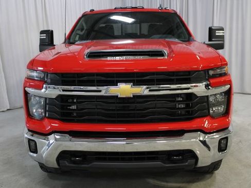 Used 2026 Chevrolet Silverado 3500 LT AWD/4WD image 26