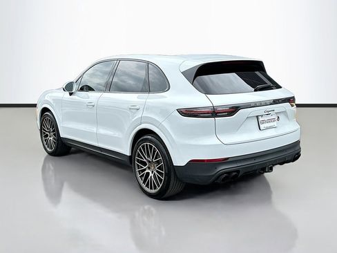 Certified 2023 Porsche Cayenne Platinum Edition AWD/4WD image 3