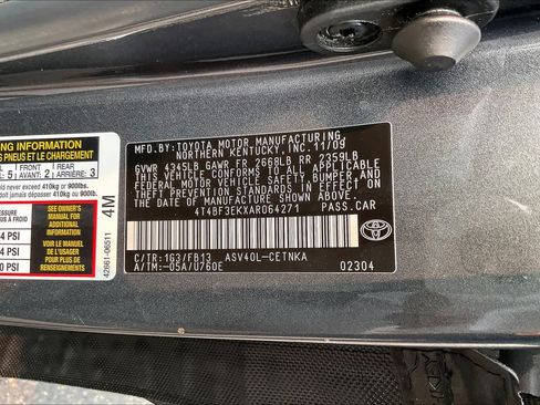 Used 2010 Toyota Camry FWD image 33
