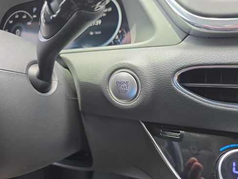 Certified 2021 Hyundai Sonata Limited FWD image 23