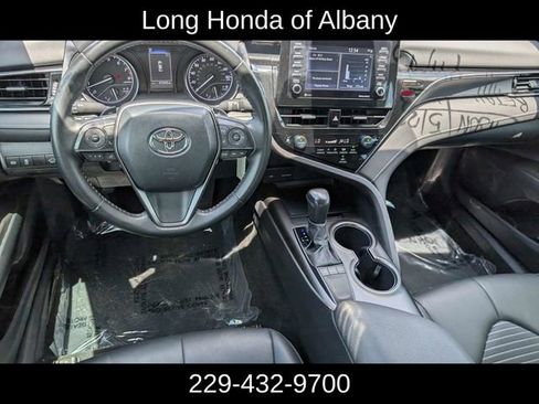 Used 2023 Toyota Camry SE FWD image 17