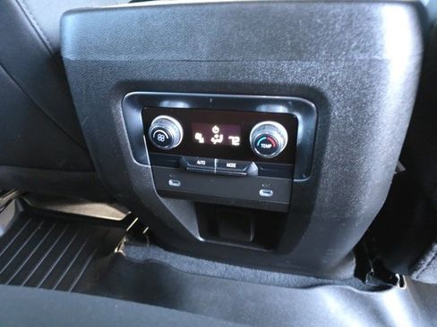 Used 2023 Chevrolet Tahoe LS image 15