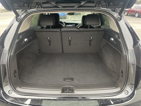 Used 2023 Buick Envision Essence image 16