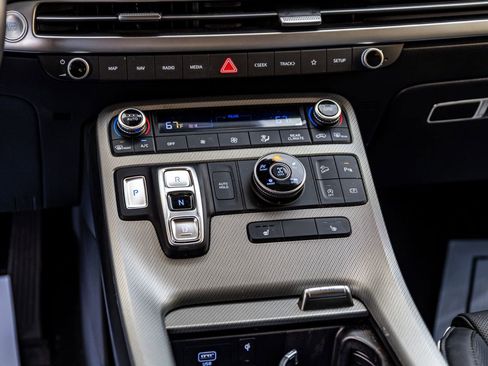 Used 2024 Hyundai Palisade XRT image 12