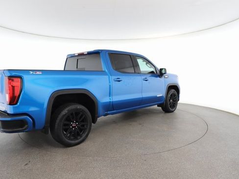 Used 2022 GMC Sierra 1500 Elevation w/ Preferred Package image 18