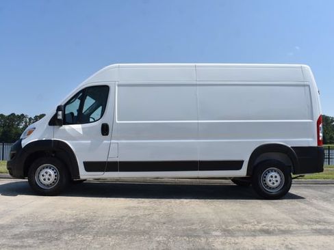 Used 2024 RAM ProMaster 2500 w/ Power Group FWD image 7
