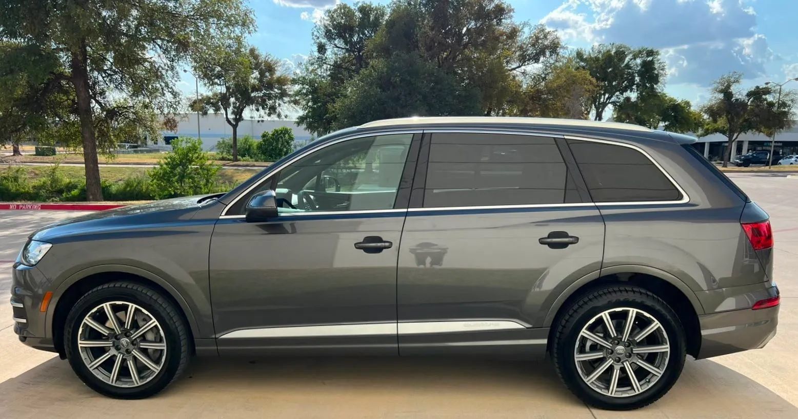 Used 2018 Audi Q7 3.0T Prestige AWD/4WD image 9
