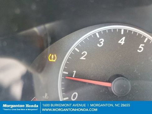 Used 2009 Toyota Corolla S w/ Sport Pkg FWD image 9