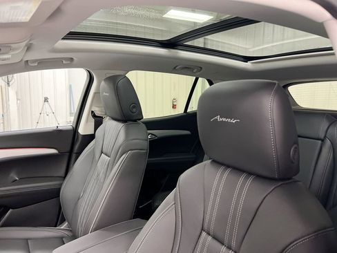 New 2026 Buick Envision Avenir image 20
