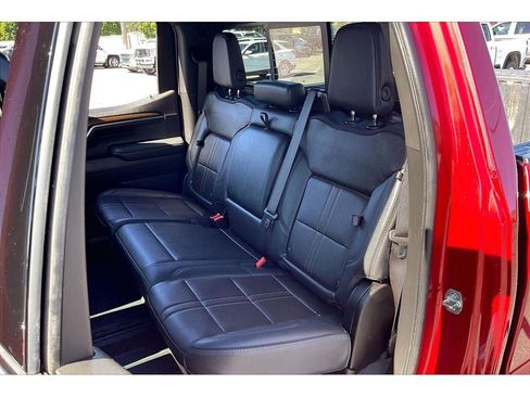Used 2025 Chevrolet Silverado 1500 High Country w/ Technology Package AWD/4WD image 25
