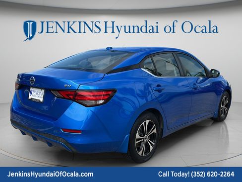 Used 2021 Nissan Sentra SV FWD image 3