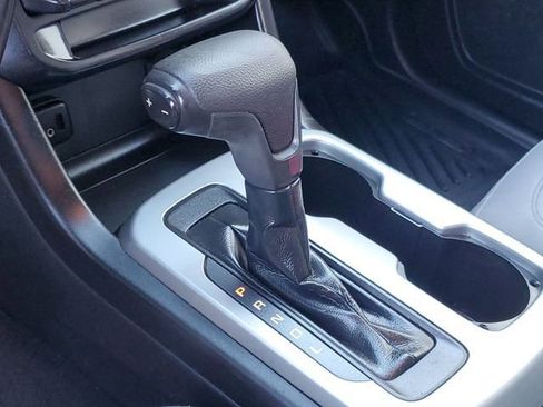 Used 2019 Chevrolet Colorado LT image 22