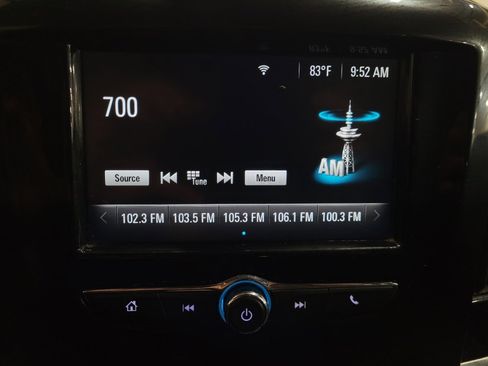 Used 2018 Chevrolet Traverse LS FWD image 25