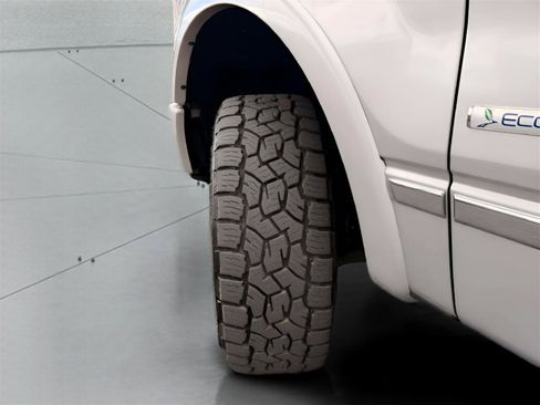 Used 2012 Ford F150 Platinum AWD/4WD image 29
