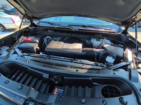 Used 2024 Cadillac Escalade ESV Sport Platinum w/ LPO, ONYX Package image 14