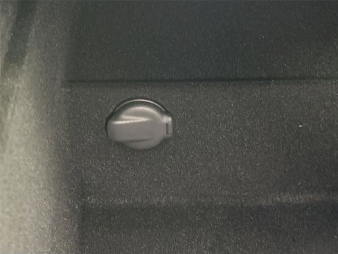 Used 2024 Tesla Model 3 Long Range RWD image 32