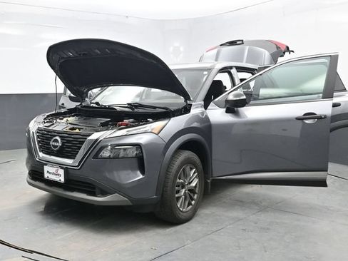 Used 2023 Nissan Rogue S AWD/4WD image 40