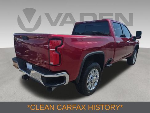 Used 2025 Chevrolet Silverado 2500 LTZ w/ LTZ Premium Package AWD/4WD image 3