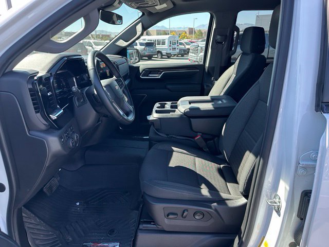 Certified 2024 Chevrolet Silverado 1500 LT AWD/4WD image 16