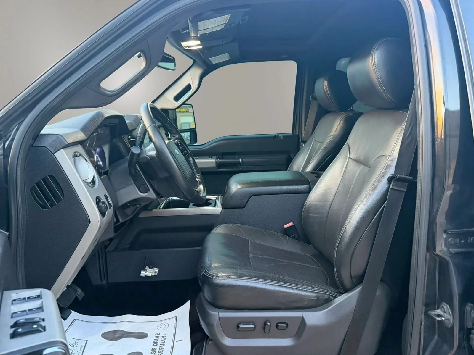 Used 2015 Ford F250 Lariat w/ Lariat Ultimate Package AWD/4WD image 15