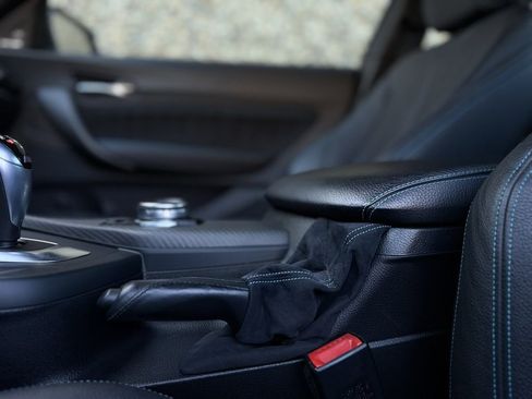 Used 2016 BMW M2 RWD image 22
