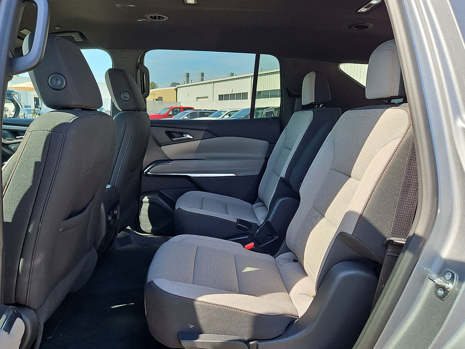 Used 2026 Chevrolet Traverse LT w/ Driver Confidence Package FWD image 30