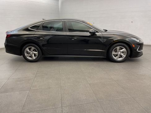 Used 2022 Hyundai Sonata SE w/ Cargo Package FWD image 4